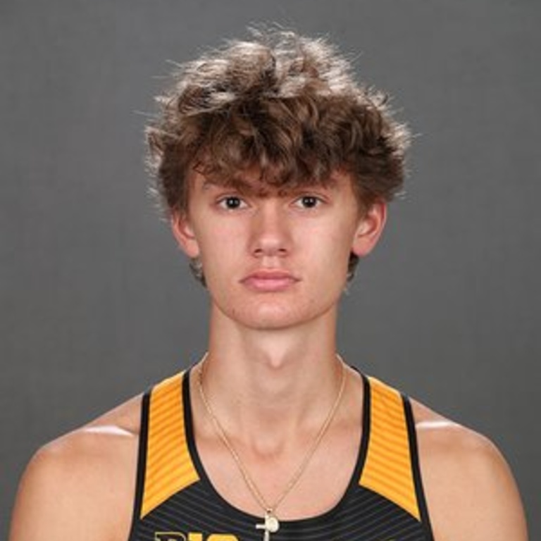 Headshot of Daniel Klysh